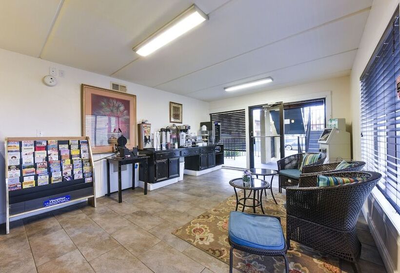 מוטל South Padre Island Lodge