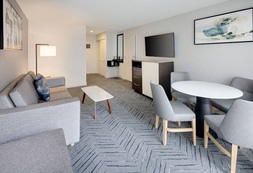 استراحتگاه Delta Hotels By Marriott Orlando Celebration