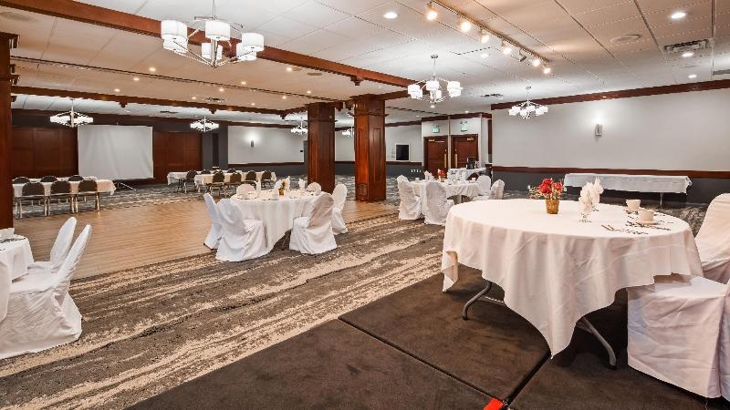 ホテル Best Western Plus Clarks Summit Scranton