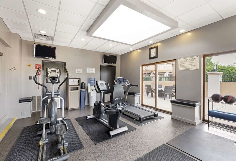 فندق Best Western Plus The Charles