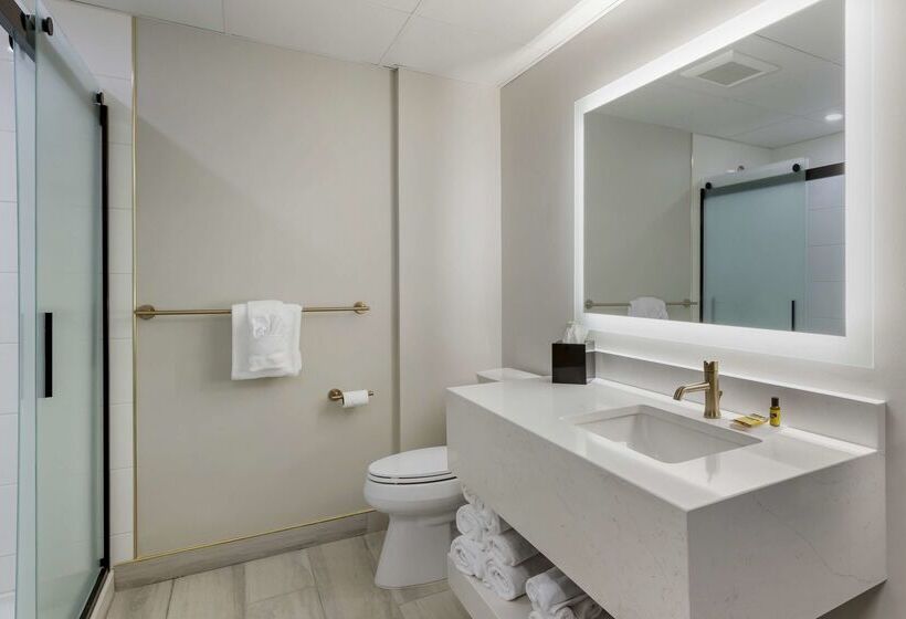 فندق Best Western Plus The Charles