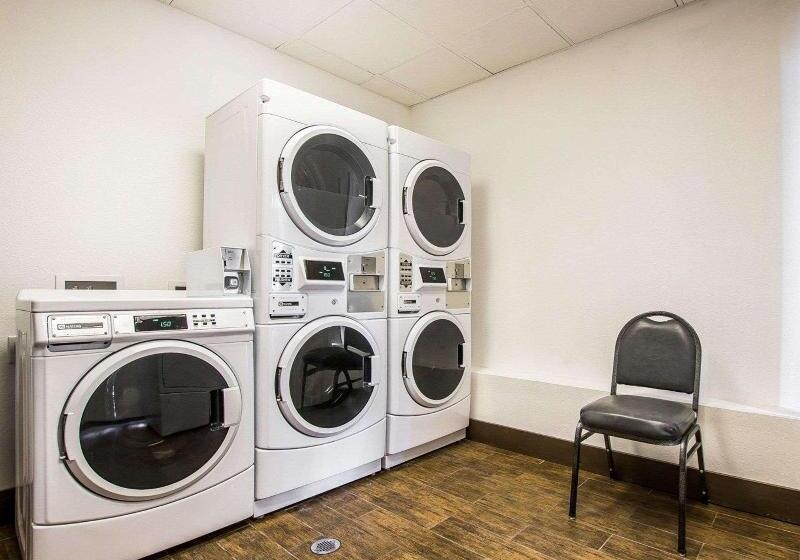 בית מלון כפרי Comfort Inn Chula Vista San Diego South