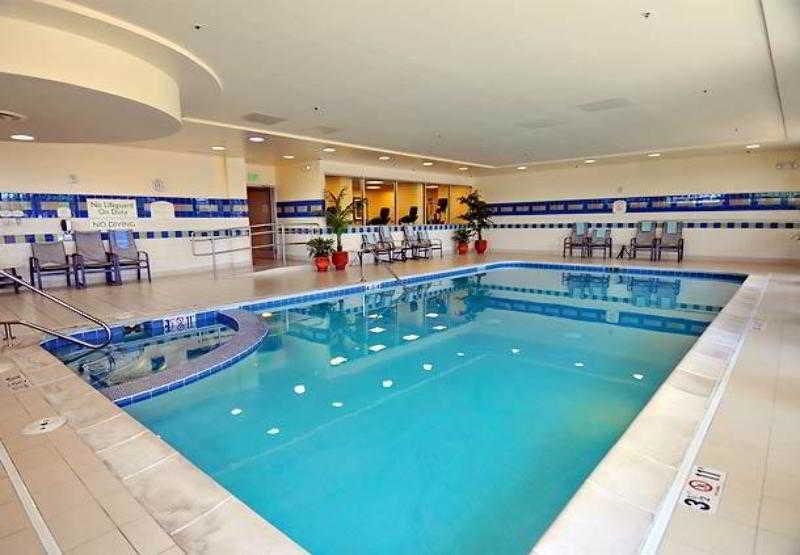 هتل Courtyard By Marriott Denver Cherry Creek