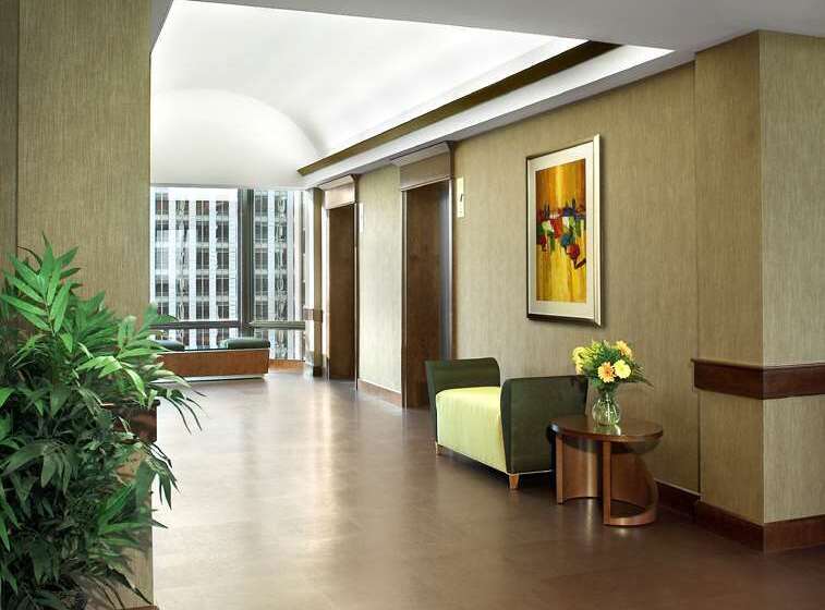 هتل Doubletree By Hilton Omaha Downtown