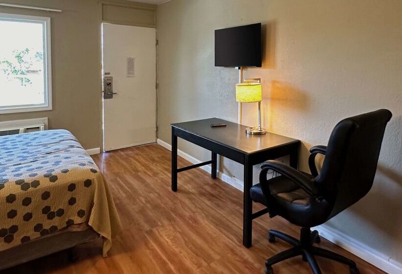 酒店 Signature Inn Danville