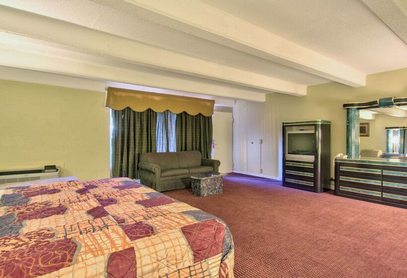 فندق Econo Lodge