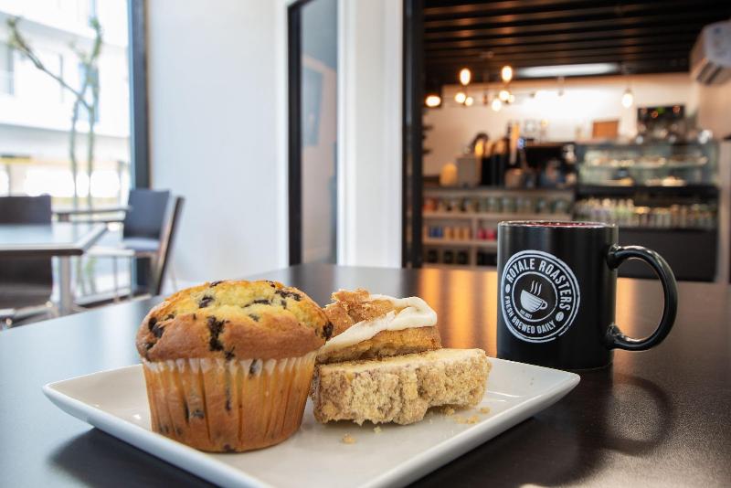 هتل Princess Royale Oceanfront Resort