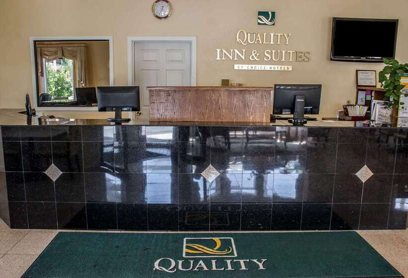 هتل Quality Inn & Suites Fife Seattle