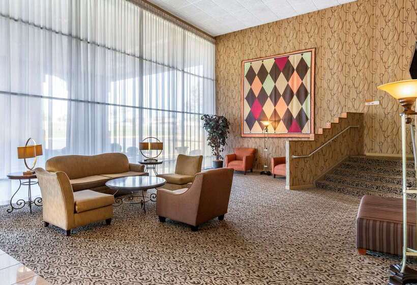 هتل Quality Inn & Suites  Greensborohigh Point