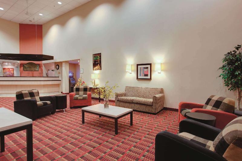 فندق Ramada By Wyndham Fairfield Nj