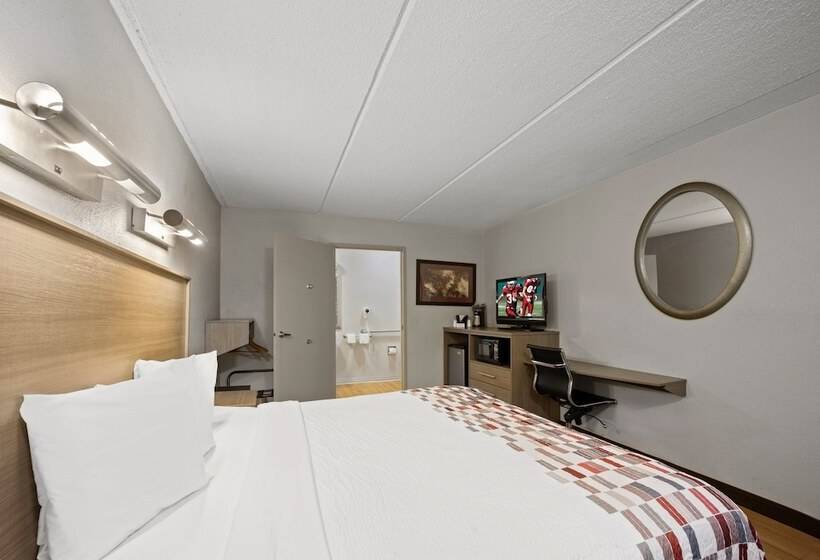 هتل Red Roof Inn Greensboro Airport