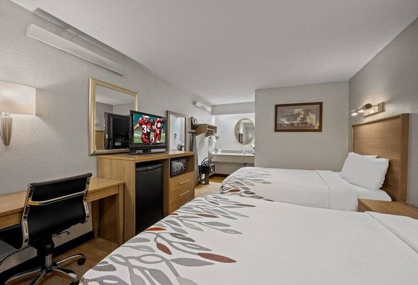 هتل Red Roof Inn Greensboro Airport