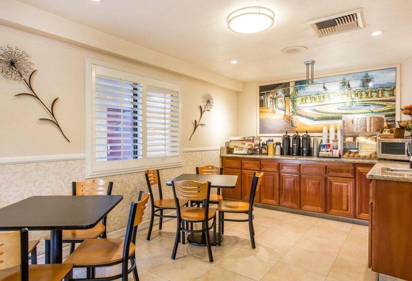 فندق Rodeway Inn & Suites Coltonriverside