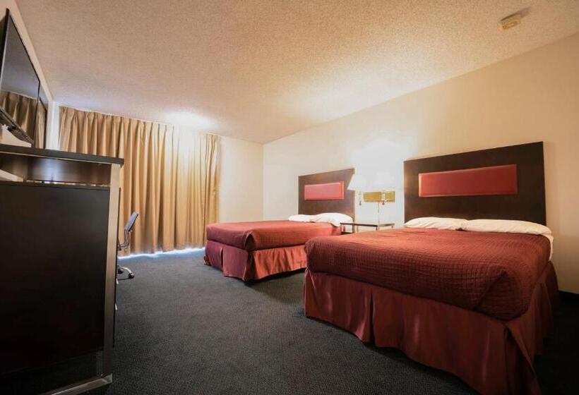 فندق Royal Plaza Inn