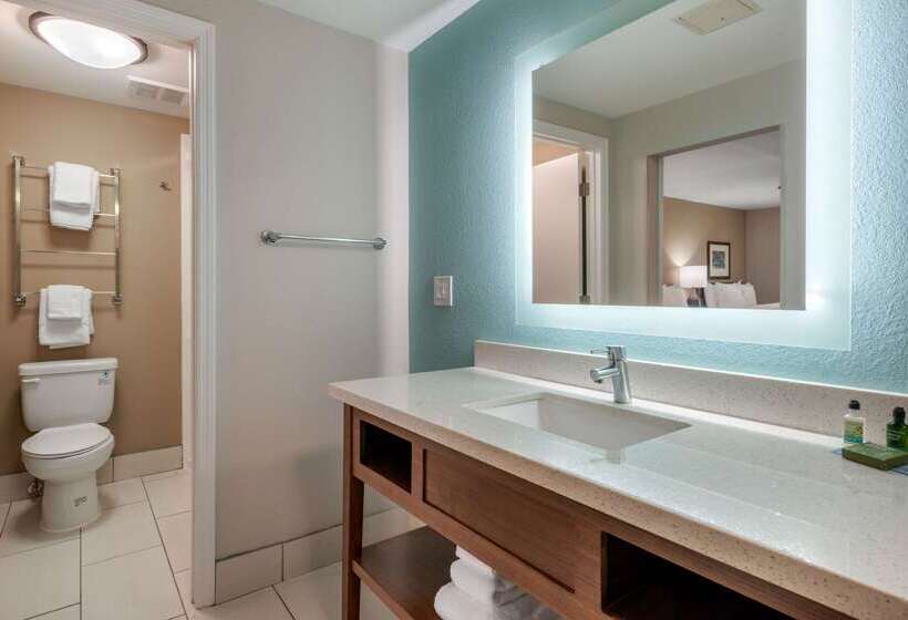 Seafarer Inn & Suites, Ascend Hotel Collection