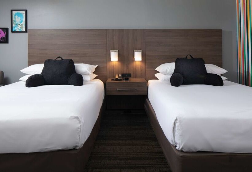 בית מלון כפרי Signature Temecula