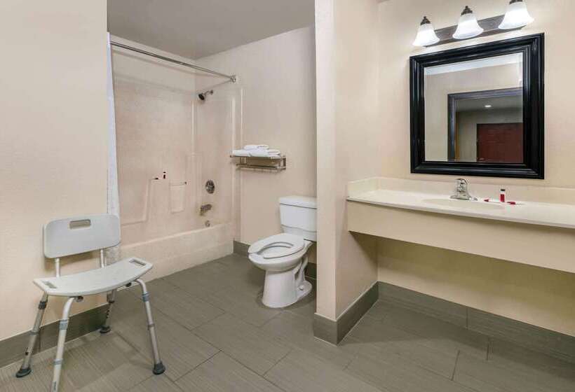 هتل Super 8 By Wyndham Austin University/downtown Area