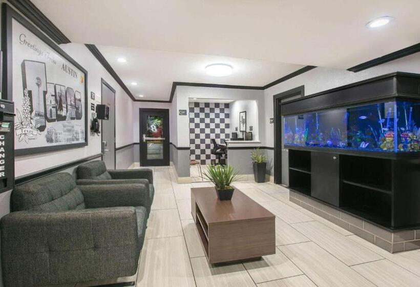 هتل Super 8 By Wyndham Austin University/downtown Area