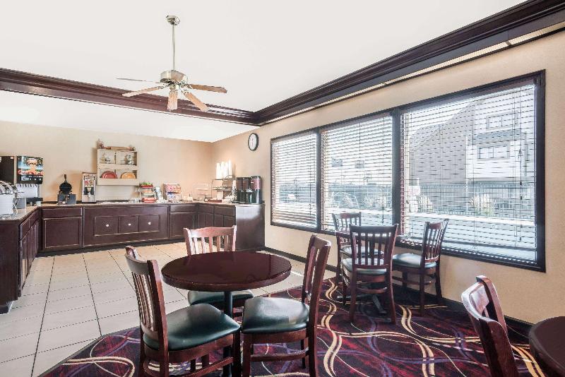اقامتگاه Hawthorn Extended Stay By Wyndham Dayton