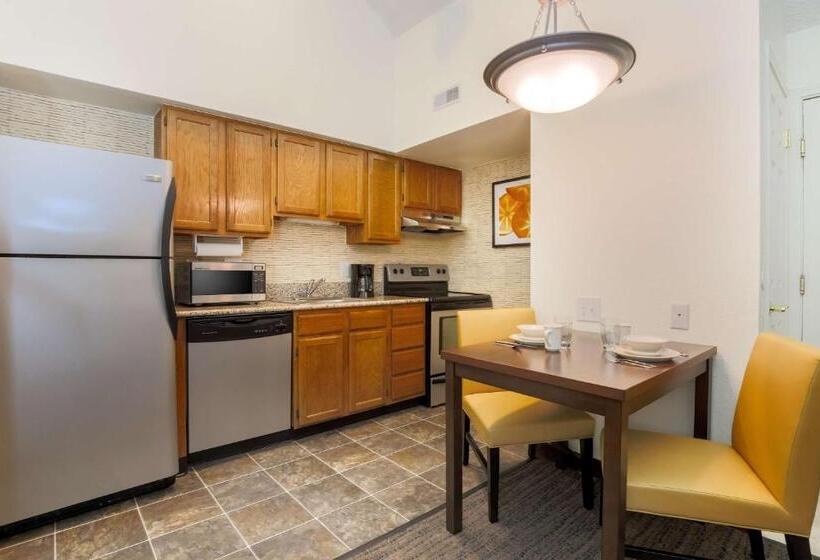 إقامة Hawthorn Suites By Wyndham Tinton Falls