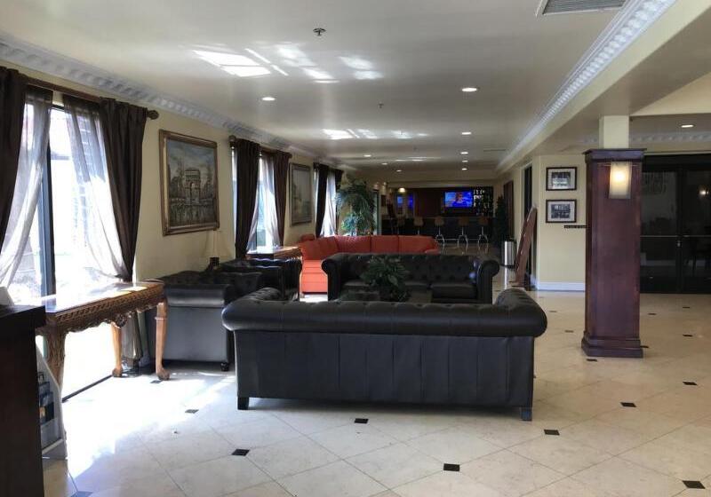 منتجع Saddleback Los Angeles   Norwalk