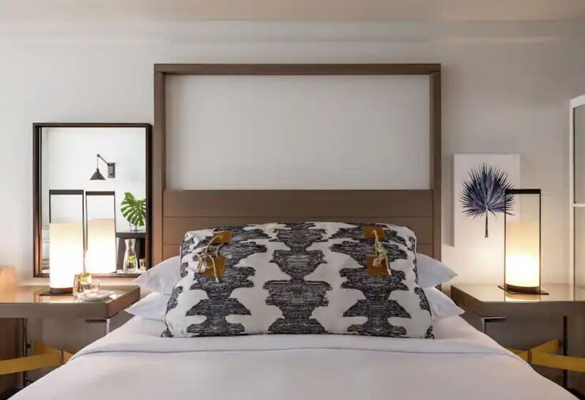 Baker S Cay Resort Key Largo, Curio Collection By Hilton