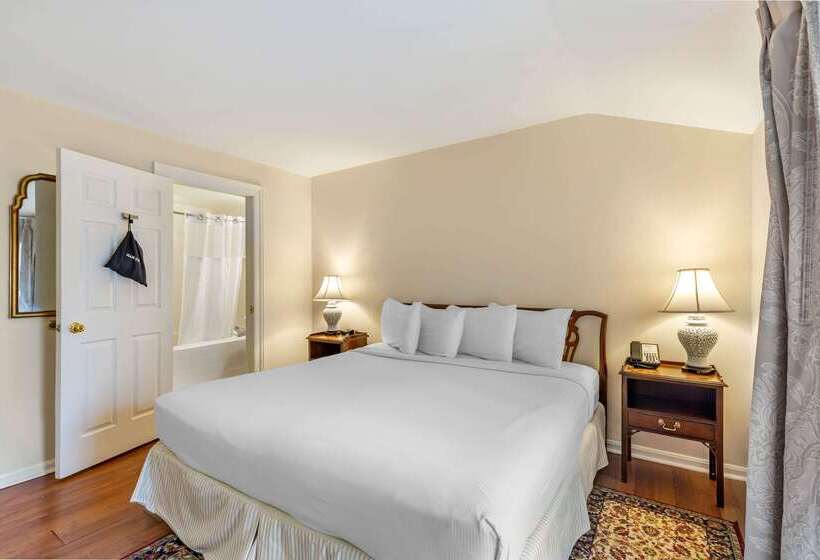 Admiral Fell Inn Baltimore Harbor, Ascend Hotel Collection