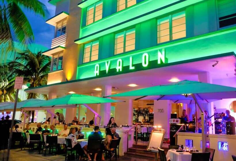 فندق Avalon