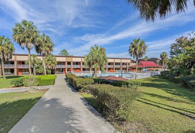 فندق Rodeway Inn