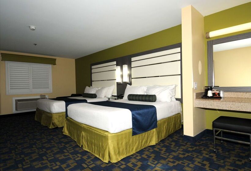 酒店 Best Western Antelope Inn & Suites