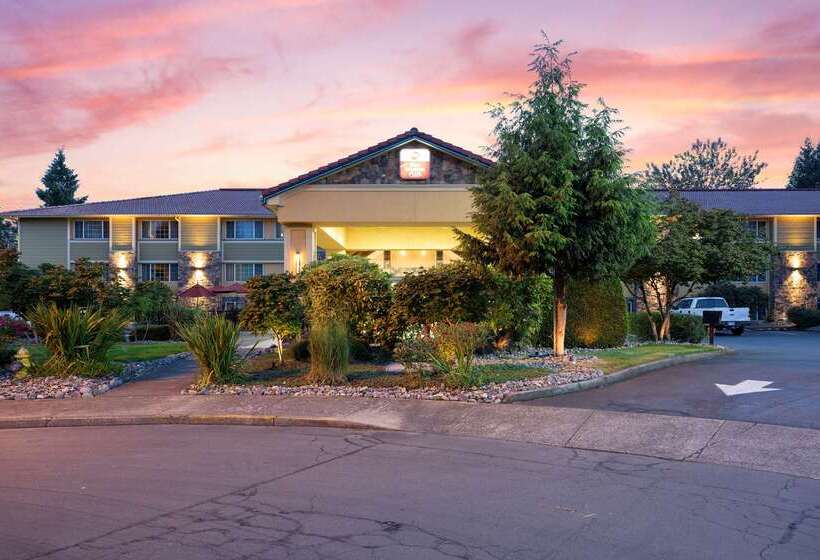 هتل Best Western Plus Parkway Inn