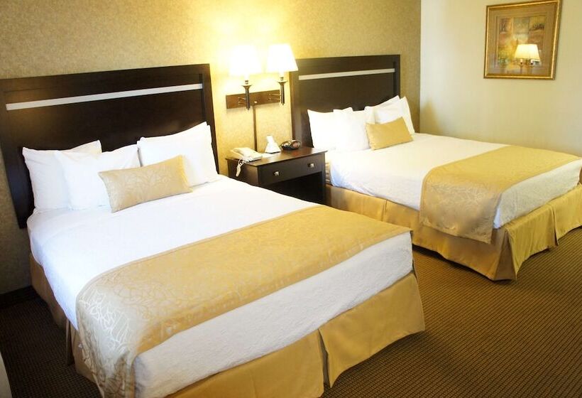 בית מלון כפרי Best Western Plus Pleasanton Inn