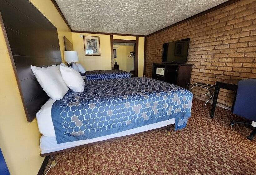 酒店 Carthage Inn
