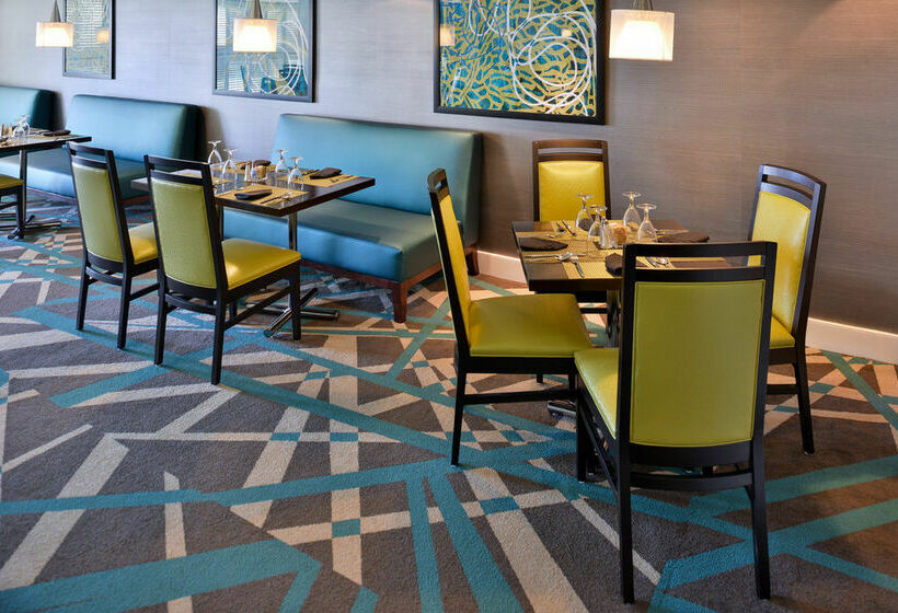 هتل Radisson  Atlantamarietta