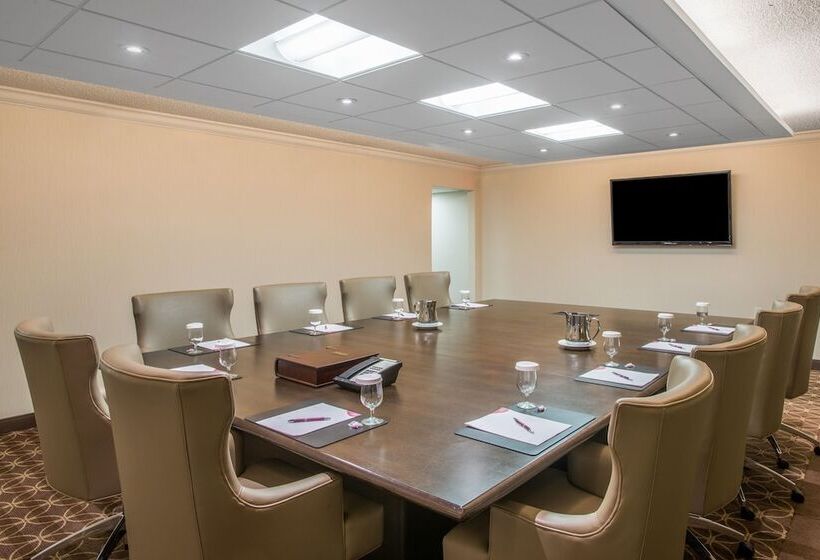 ホテル Crowne Plaza Suffern Mahwah, An Ihg