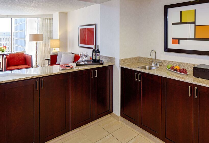 Doubletree By Hilton Hotel Houston   Greenway Plaza