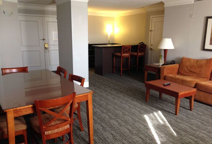 هتل Doubletree By Hilton Minneapolis Park Place