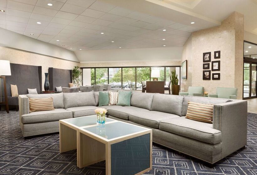 هتل Doubletree By Hilton Minneapolis Park Place