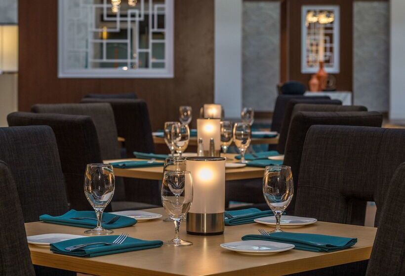ホテル Doubletree By Hilton  Pittsburghcranberry