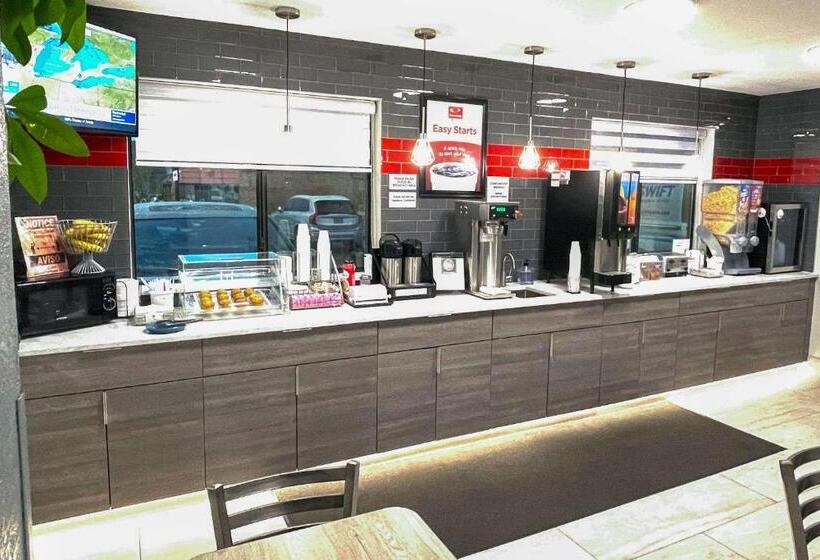 فندق Econo Lodge Cartersvilleemerson Lake Point