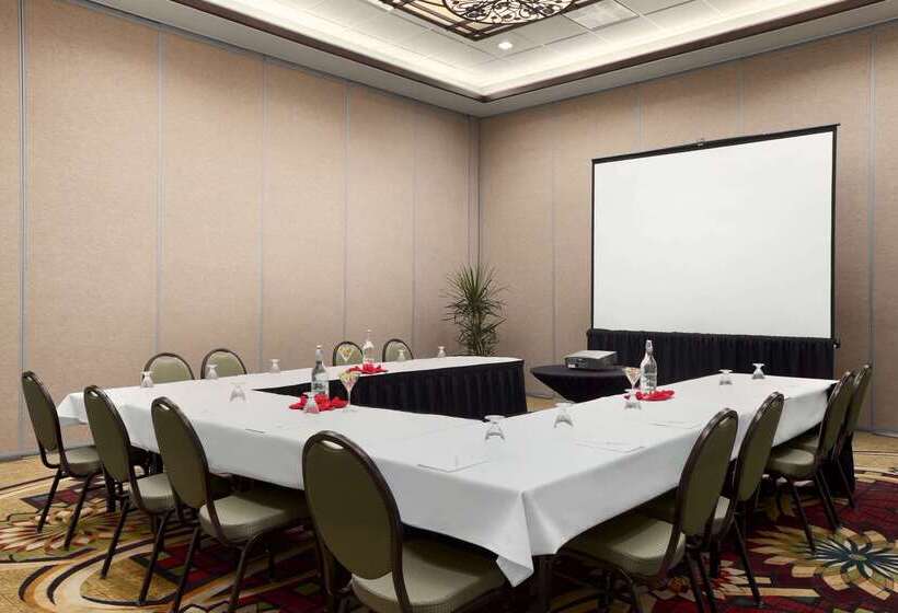 בית מלון כפרי Embassy Suites By Hilton Chicago O Hare Rosemont