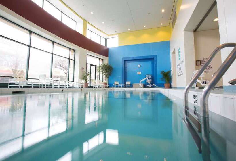 בית מלון כפרי Embassy Suites By Hilton Chicago O Hare Rosemont