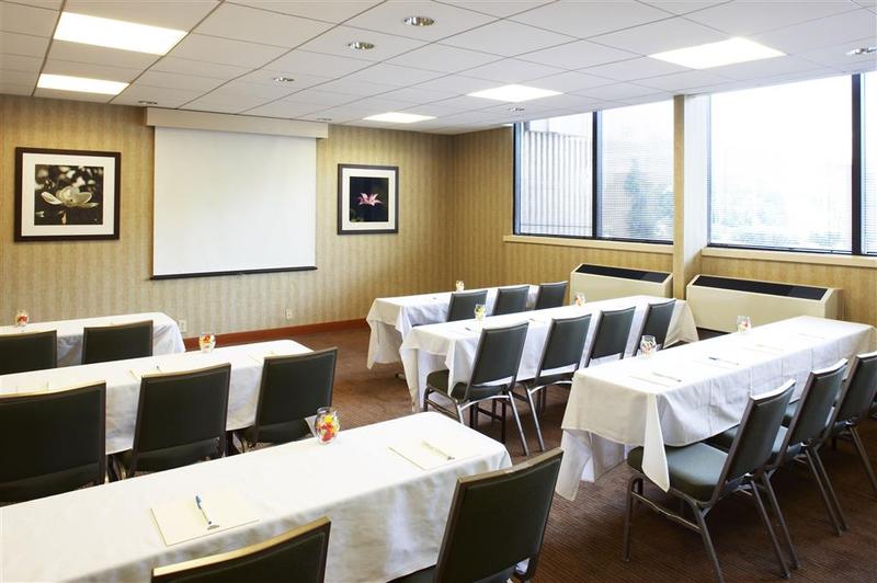 בית מלון כפרי Four Points By Sheraton Charlotte