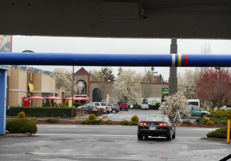 فندق Guesthouse Eugene Springfield