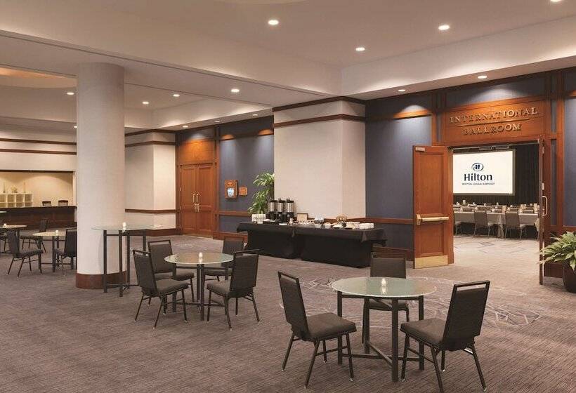 هتل Hilton Boston Logan Airport