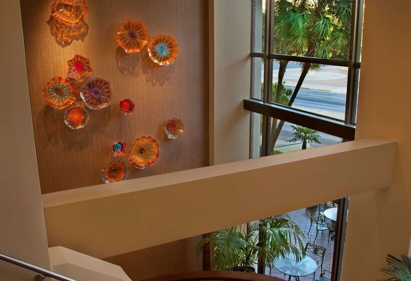هتل Hilton Palacio Del Rio