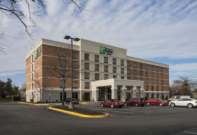 فندق Holiday Inn Express & Suites Laurel Lakes, An Ihg