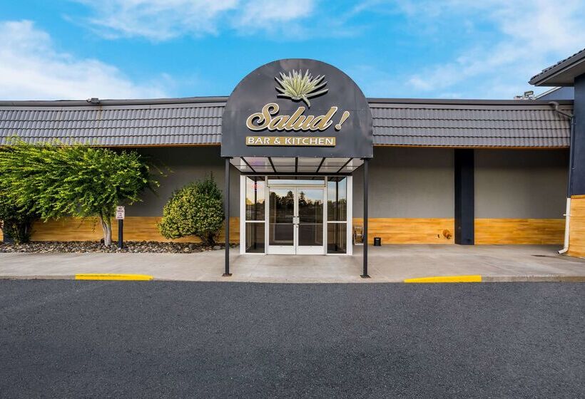 Richland Riverfront Hotel, Ascend Hotel Collection