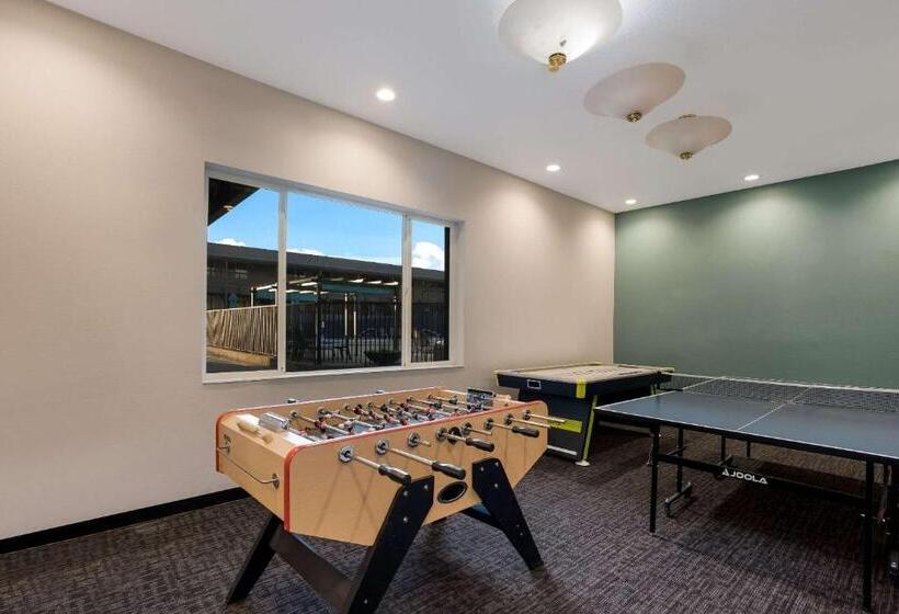 Richland Riverfront Hotel, Ascend Hotel Collection