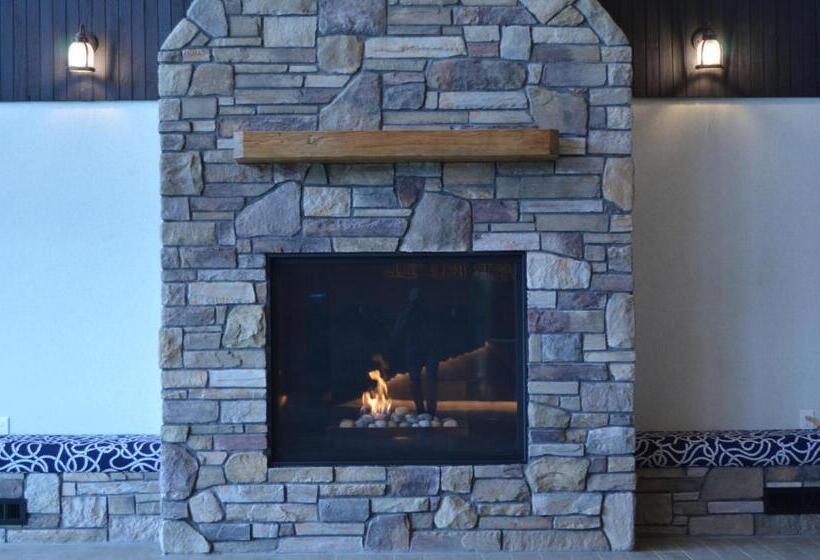 Columbia River Hotel, Ascend Hotel Collection